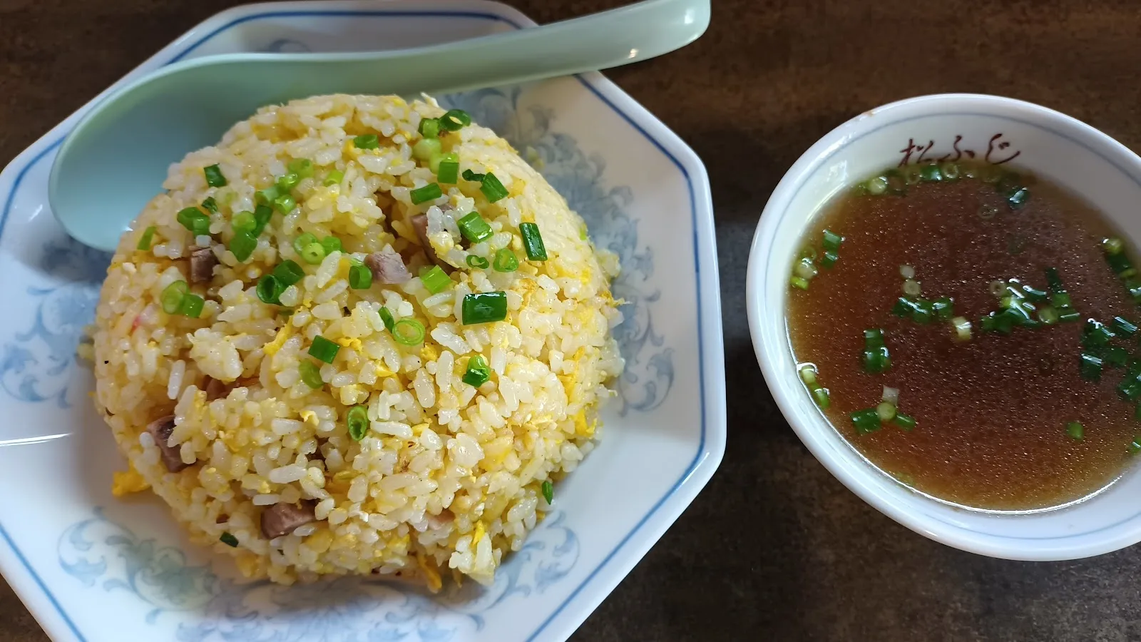 中華料理 松ふじ · 4
